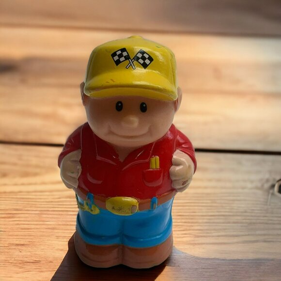 Vintage Shelcore Little People Figure - Race Car Worker - From 1998 - Picture 1 of 8